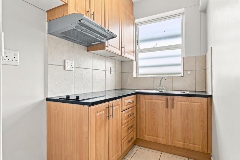 1 Bedroom Property for Sale in Pinelands Western Cape